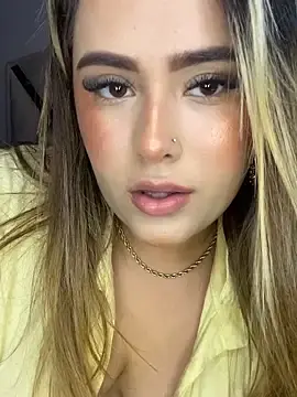 SophiaDiorxx  live sex cam