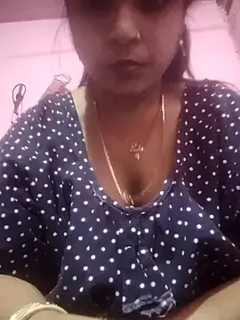 Suman_kuumari  live sex cam