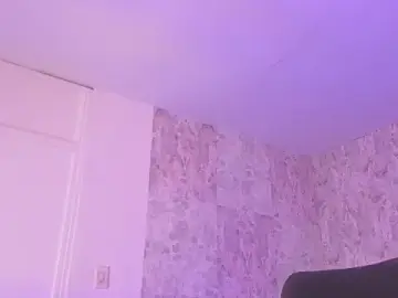 Benny_wilson  live sex cam