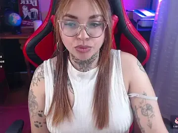 Natyk_m  live sex cam