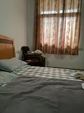 Xiiuuff18  live sex cam