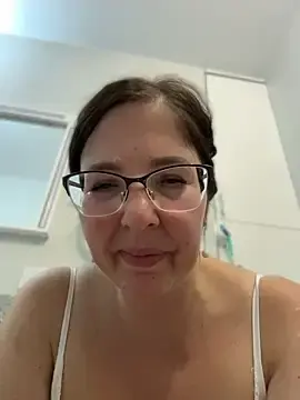 B_Bonya_m  live sex cam