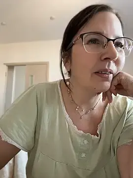 B_Bonya_m  live sex cam