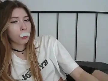 ErikaShyy  live sex cam