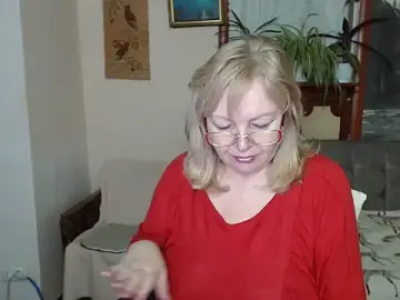 EvelynLoveShy  live sex cam