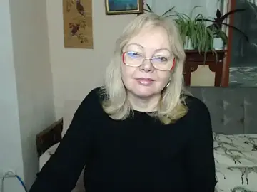 EvelynLoveShy  live sex cam