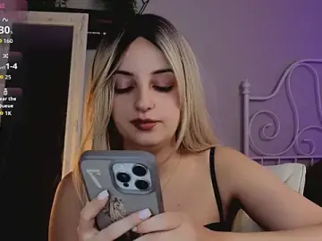 Katty__lights  live sex cam