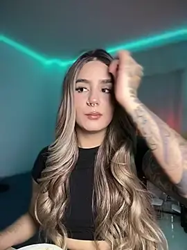 Kittyhelll_  live sex cam