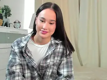 ShannaRhatigan  live sex cam