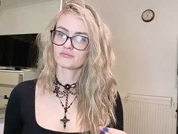 Hotjessyca  live sex cam