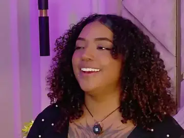 Cristal-Jonnes  live sex cam