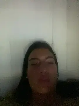 NahomiMoom  live sex cam