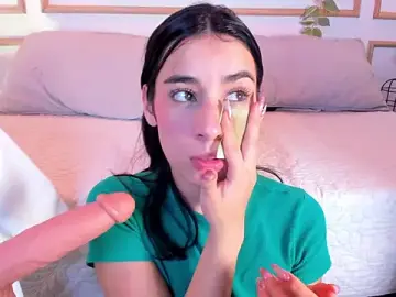 Nanami_  live sex cam