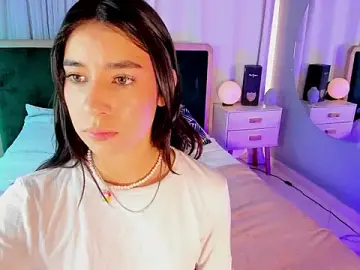 Nanami_  live sex cam