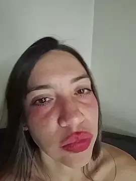 Loveuu-bae  live sex cam