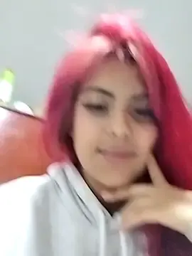 Mia-hot77  live sex cam