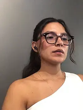 Gia_Mazzon  live sex cam