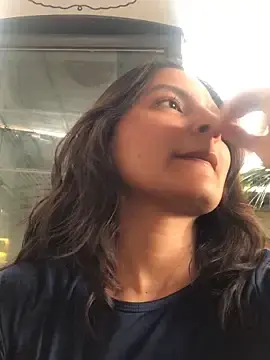 Gia_Mazzon  live sex cam