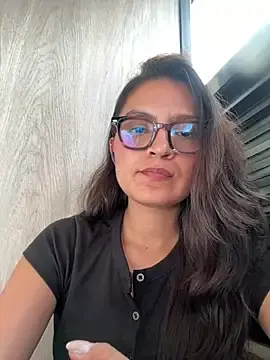 Gia_Mazzon  live sex cam