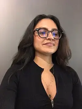 Gia_Mazzon  live sex cam