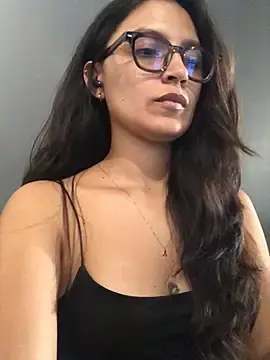 Gia_Mazzon  live sex cam