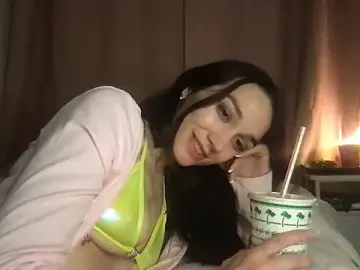 Koraluvv  live sex cam
