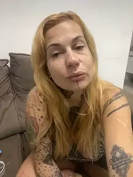 MissTamis  live sex cam