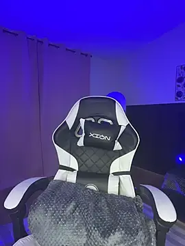 Tita_ec  live sex cam