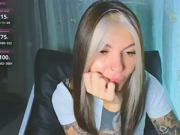 TattooedBabyy  live sex cam