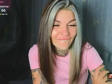 TattooedBabyy  live sex cam
