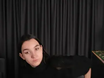 HermilaClap  live sex cam