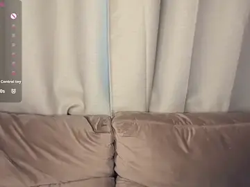 LaureMestler  live sex cam
