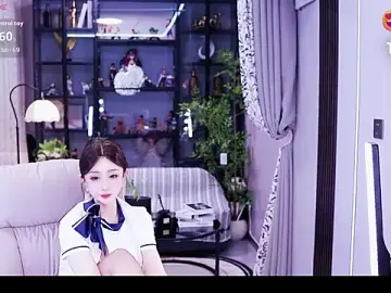 Liora-  live sex cam
