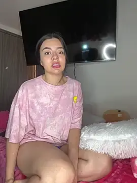 Midori_rosse  live sex cam
