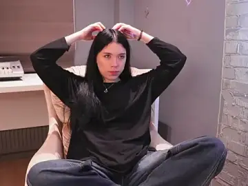SonjaLinsky  live sex cam