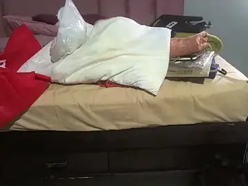 Brownsugahxx  live sex cam