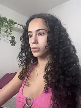 Bunnysaray  live sex cam