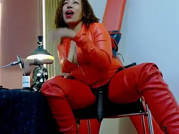 Mistressaryfox  live sex cam