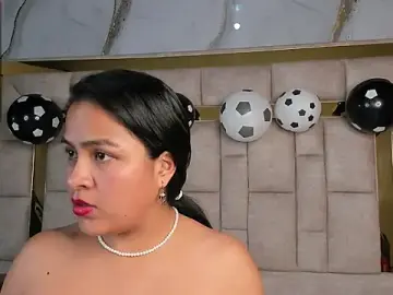 AprilMiiller  live sex cam