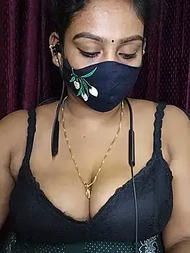 Tamil_Soniya  live sex cam