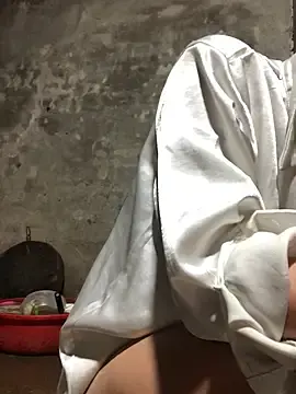 Writhing_First  live sex cam