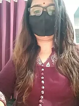 Aishwaryaa_69  live sex cam