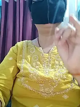 Aishwaryaa_69  live sex cam