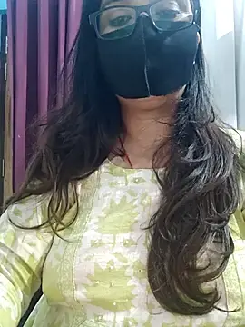 Aishwaryaa_69  live sex cam