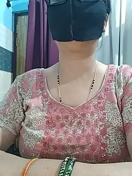 Aishwaryaa_69  live sex cam