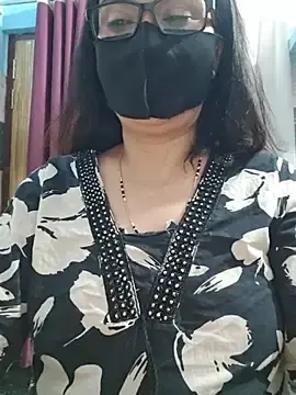 Aishwaryaa_69  live sex cam