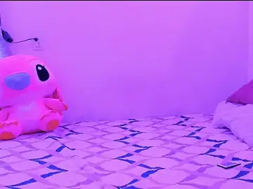 Alanabruner  live sex cam