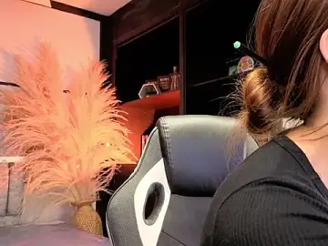 AlliceLover  live sex cam