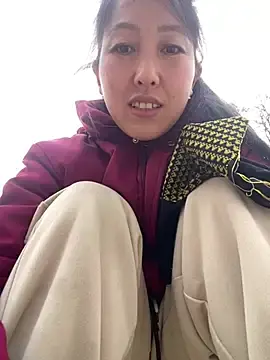 Huong-Ly  live sex cam