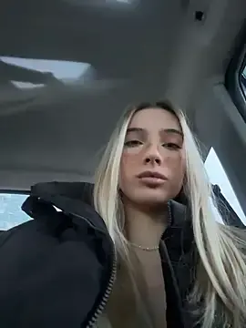 NovaMur  live sex cam
